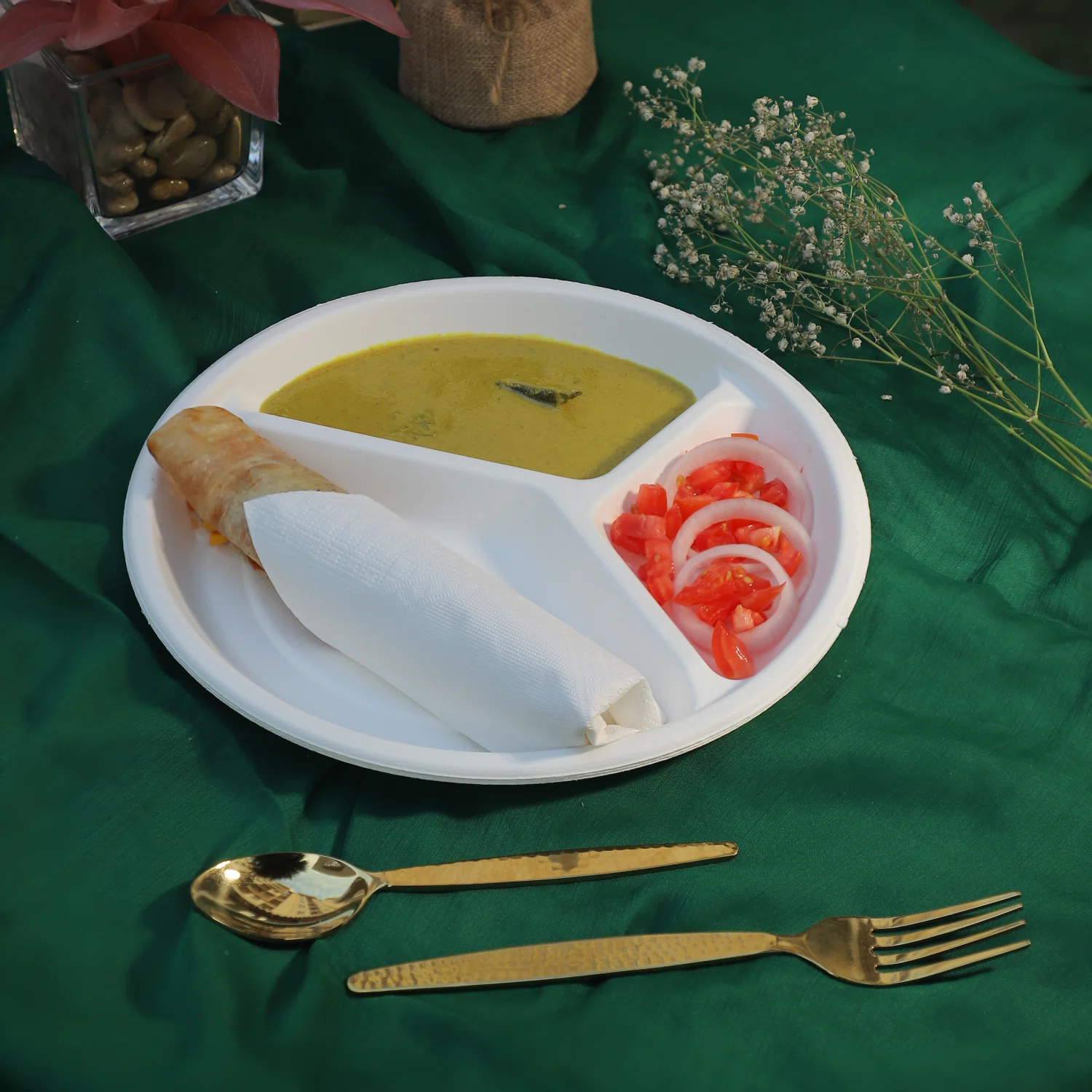 The 10" 3 Compartment Round Plate - Image 2